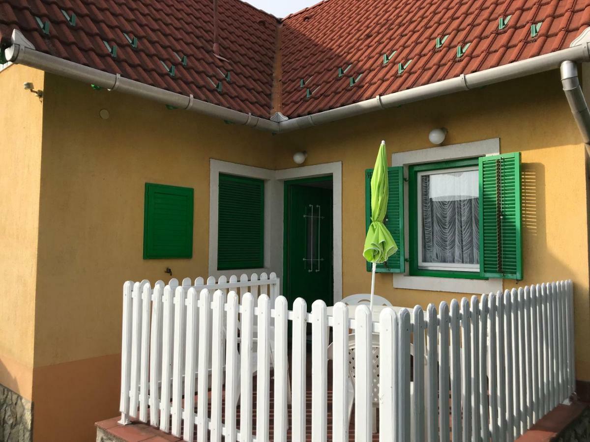 Aracsi Haziko Villa Balatonfüred Exteriör bild